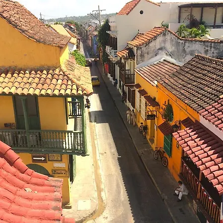 Luxury 3 Bedroom In Old City With Pool/jacuzzis Cartagena