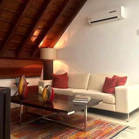Luxury 3 Bedroom In Old City With Pool/jacuzzis Apartamento